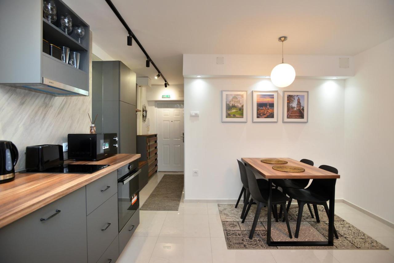 River&Bike Apartment With Free Electric Bike Belgrado Esterno foto