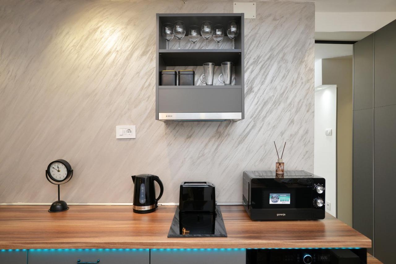 River&Bike Apartment With Free Electric Bike Belgrado Esterno foto